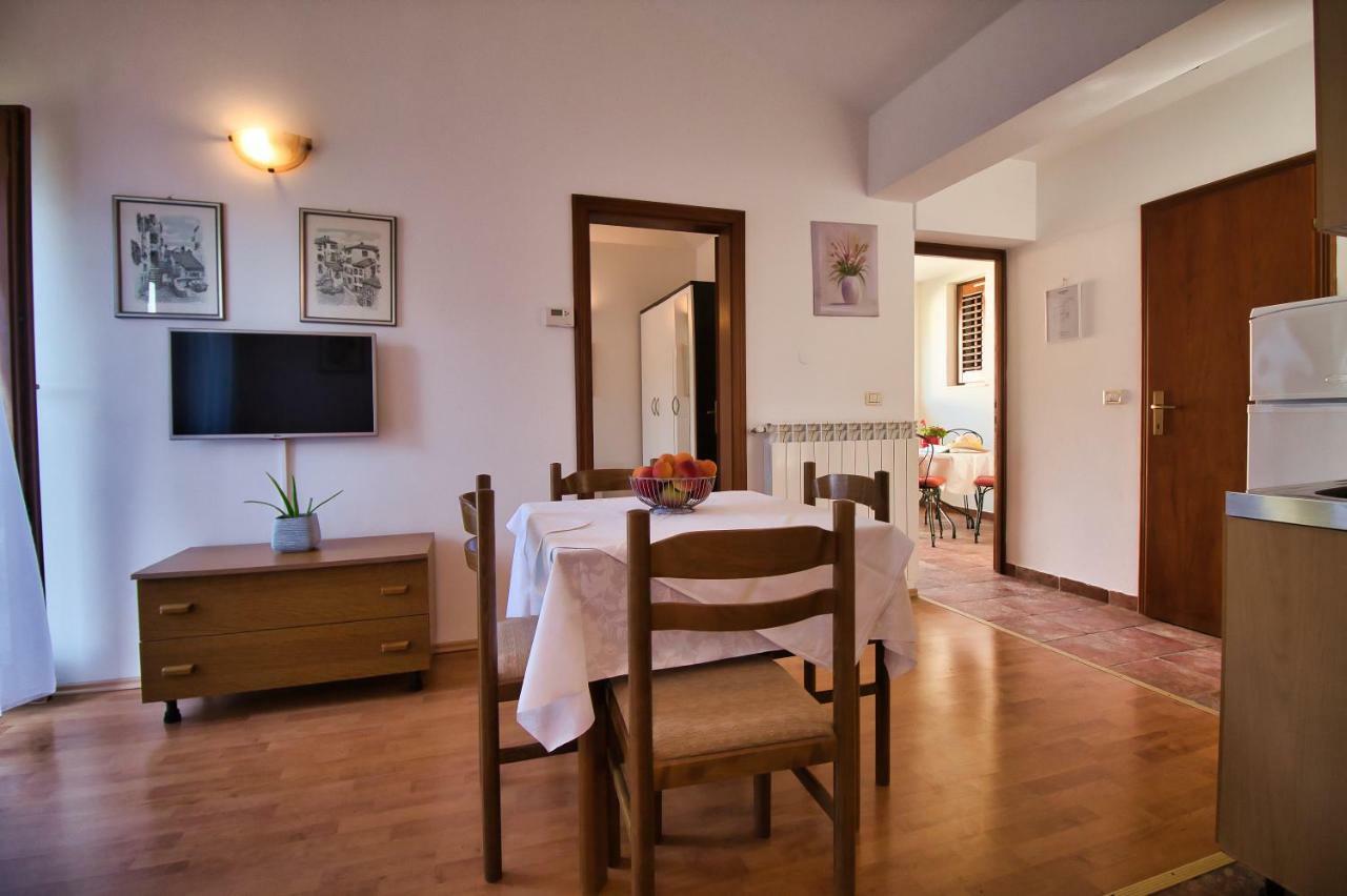 Apartments Si Rovinj Exterior foto