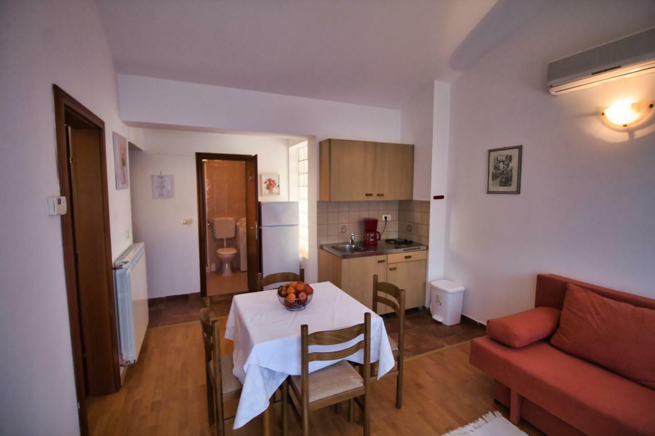 Apartments Si Rovinj Exterior foto